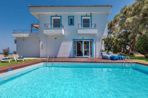 Beautiful 5bedroom Villa Big Pool, Close To Beach!