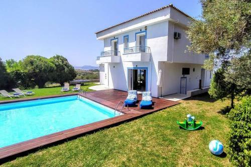 Beautiful 5bedroom Villa Big Pool, Close To Beach!