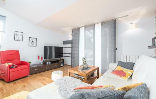 Apartman David With Balcony