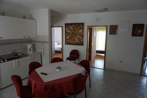 Spacious Comfort Apartment