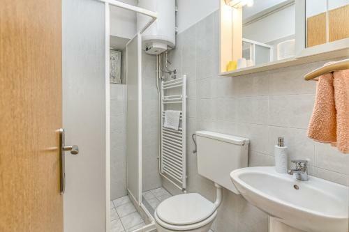 Hostal Matea Rooms
