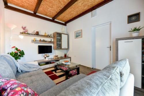 Country House Oasis
