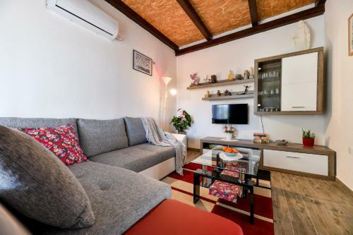 Country House Oasis