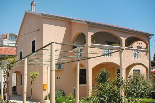 Happy Apartments, Sveti Filip I Jakov