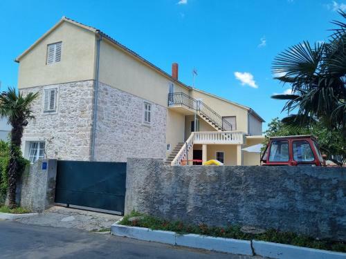 Apartmani Barbaro?a