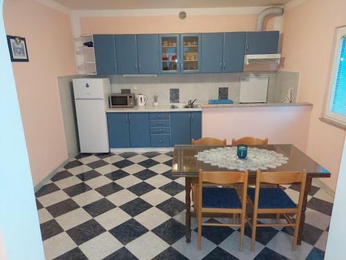 Lovely Apartment Viky