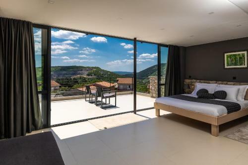 Villa Arija