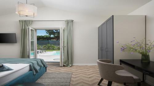Villa Casa Mostia With Private Pool