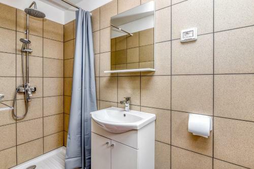 Holiday House Karbonaca With Private Pool