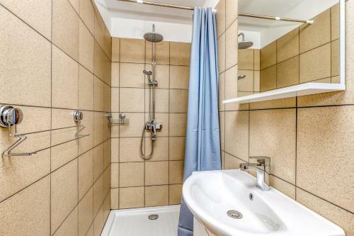 Holiday House Karbonaca With Private Pool