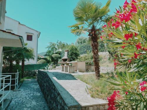 Ciro Apartment With Free Parking
