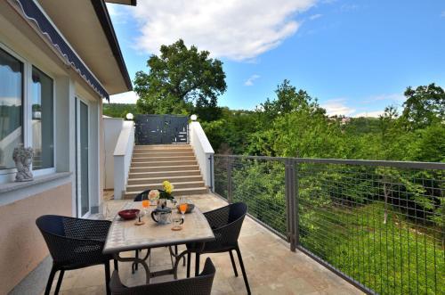 Apartments Villa Gara