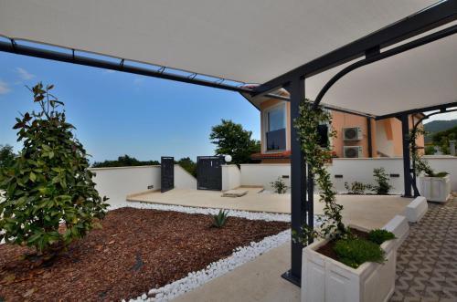 Apartments Villa Gara