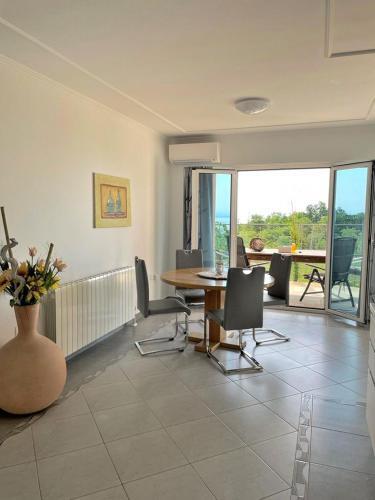 Apartments Villa Gara