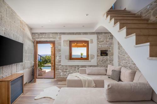 Villa Adriatic Stone Residence