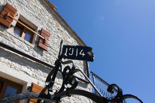Villa Taki
