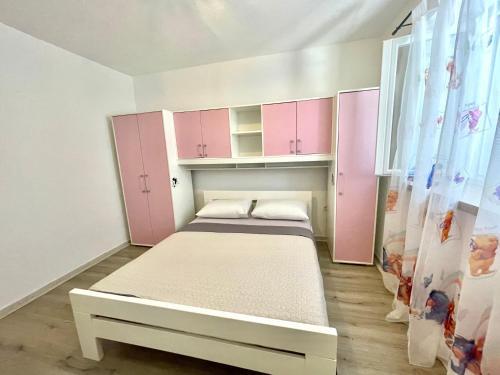Seafront Apartment 4+1