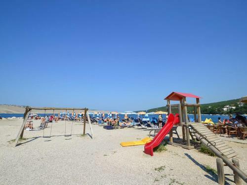 Sea View Apartment, 4 Min. By Foot To Main Beach
