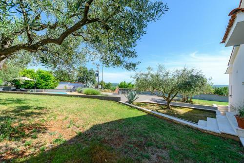 Villa Elisa