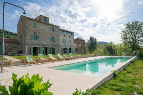 Villa Stanzia Sparagna