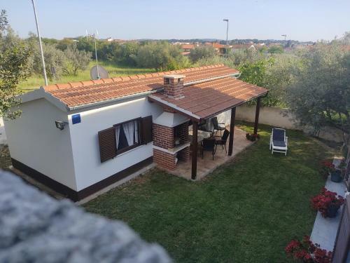 Apartment Little House