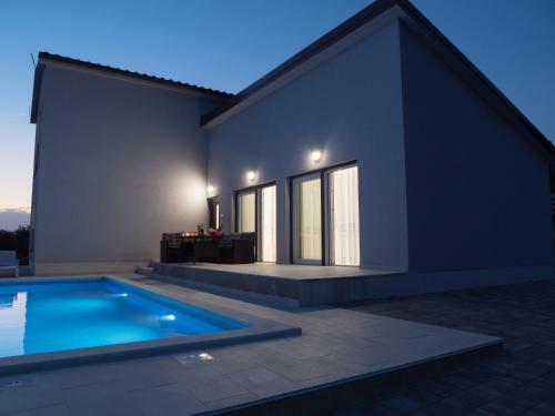 Luksuzna Ku?a Za Odmor "villa Romantica"