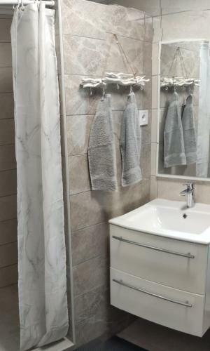 Zaf�r Vend�gh�z