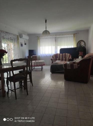 Labdarozsa Apartmanhouse