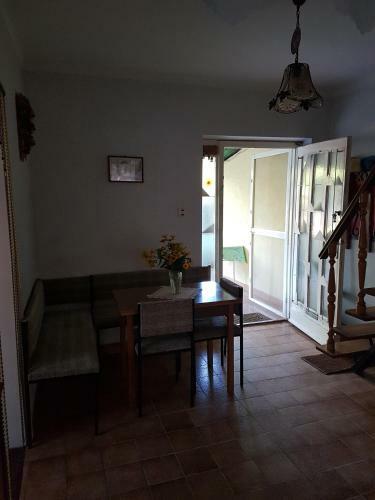 Bea Nyaral�