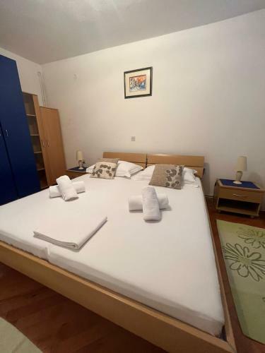Apartamentos Villa Tajnikov