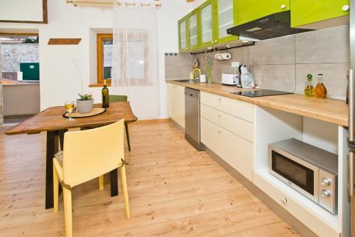 Apartamento Sparrow Nest Hvar