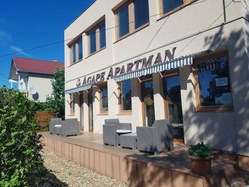 Agape Apartman Hajd�szoboszl�