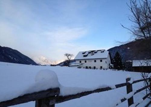 Hostal Ansitz Goller