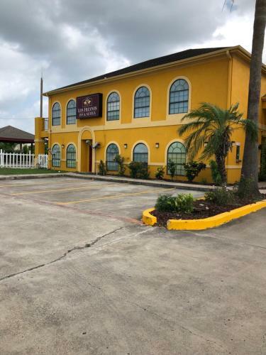 Motel Los Fresnos Inn And Suites