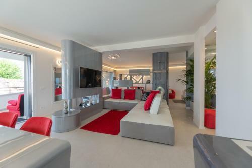 Magic Luxury Apartments