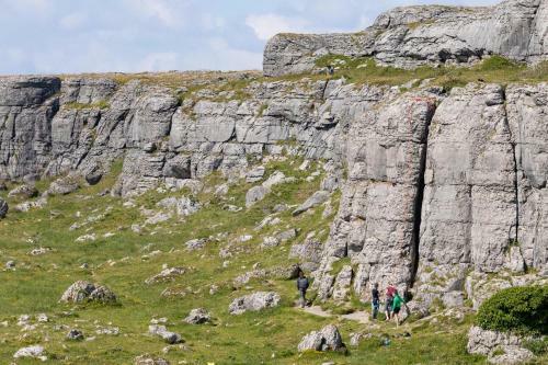 Hostal Into The Burren