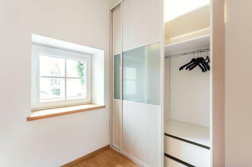 Apartamento Saint John's Cottage 2 Bedr By Reside Baltic