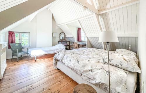 Stunning Home In Graauw With Wifi And 3 Bedrooms
