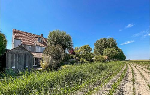 Stunning Home In Graauw With Wifi And 3 Bedrooms