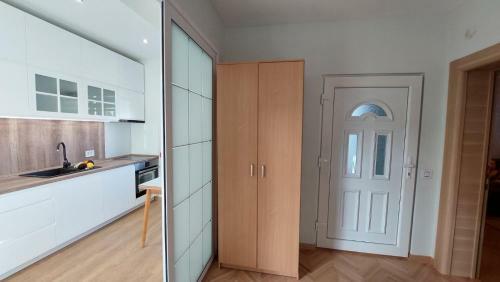 Apartman - Kuca Inna