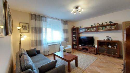 Apartman - Kuca Inna