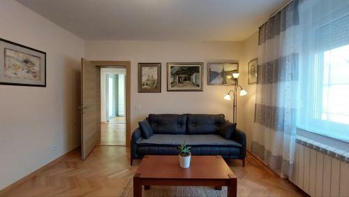 Apartman - Kuca Inna