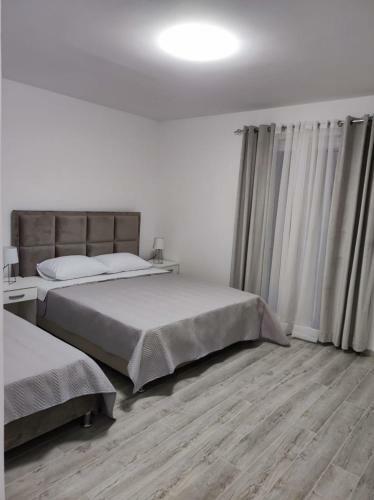 Hostal Lago D'argento Sobe