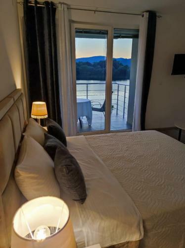 Hostal Lago D'argento Sobe