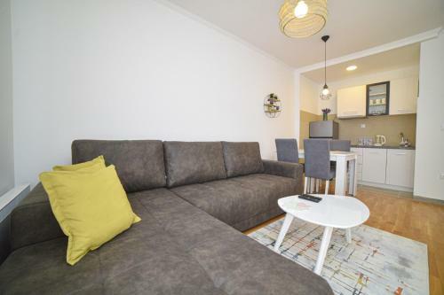 Apartman UNA