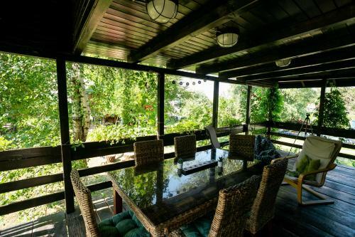 Marine House Makis