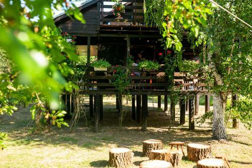 Marine House Makis