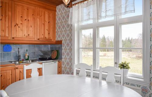 Awesome Home In Eksj� With Sauna, Wifi And 3 Bedrooms #332