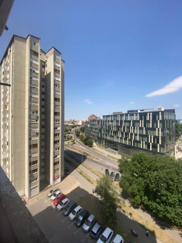 Apartamento Trosoban Stan 80m2