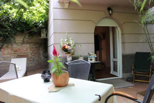 Garden Center Apartment